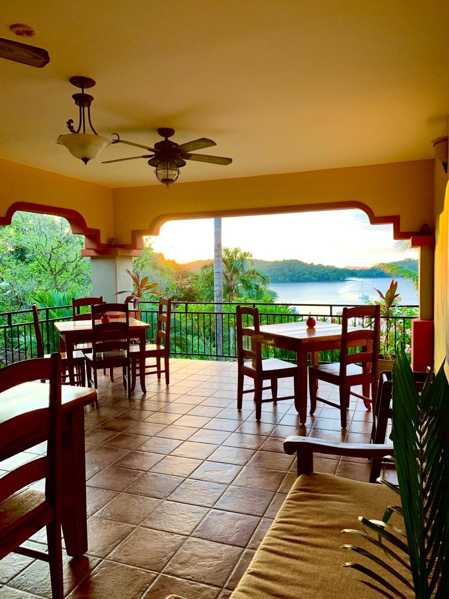 Seagull Cove Resort Бока-Чика Экстерьер фото