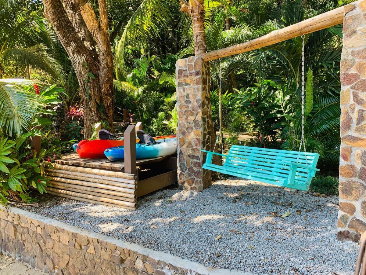 Seagull Cove Resort Бока-Чика Экстерьер фото